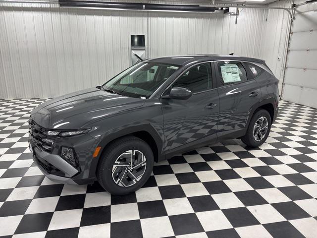 new 2026 Hyundai TUCSON Hybrid car, priced at $30,793