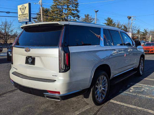 used 2023 Cadillac Escalade ESV car, priced at $84,998