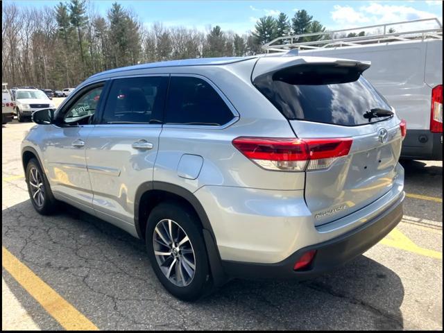 used 2018 Toyota Highlander car, priced at $26,998