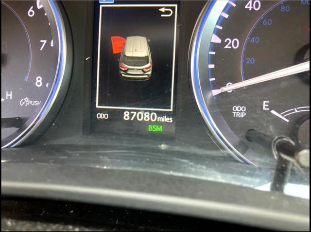 used 2018 Toyota Highlander car, priced at $26,998
