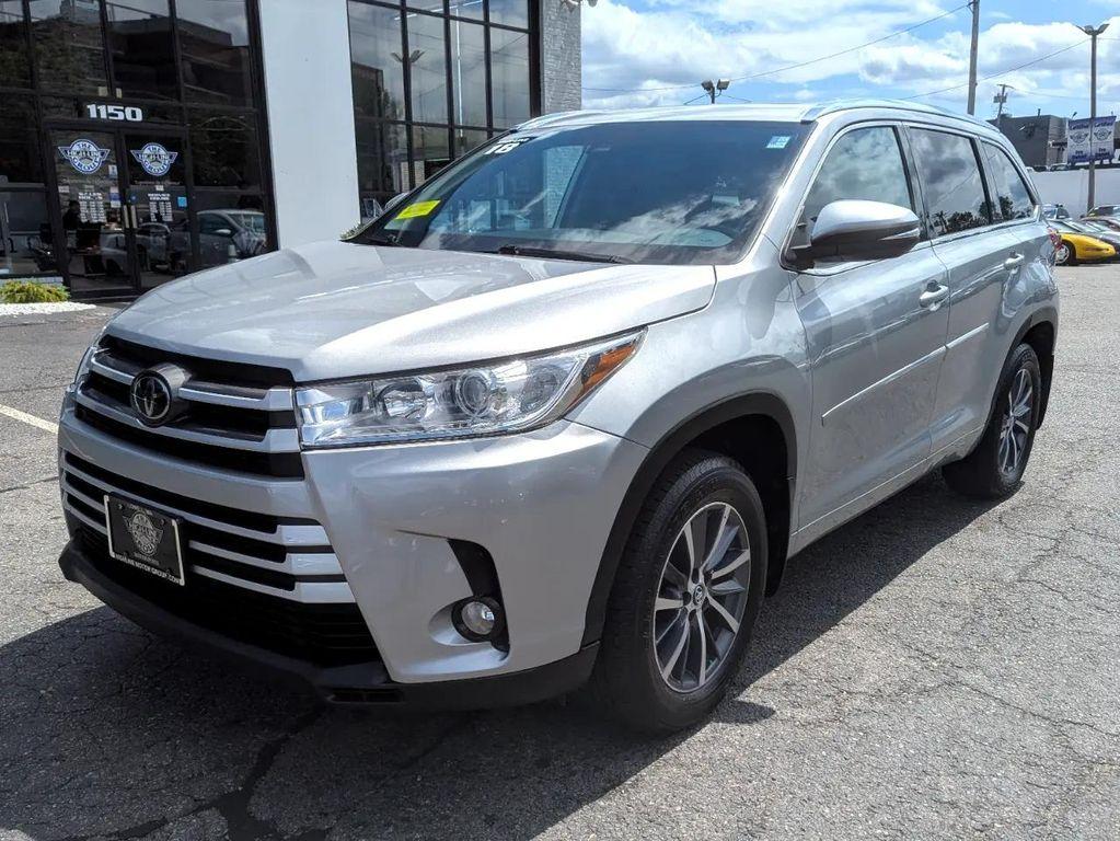 used 2018 Toyota Highlander car, priced at $26,998