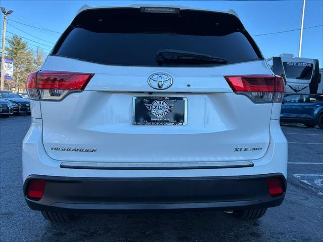 used 2019 Toyota Highlander car, priced at $31,598