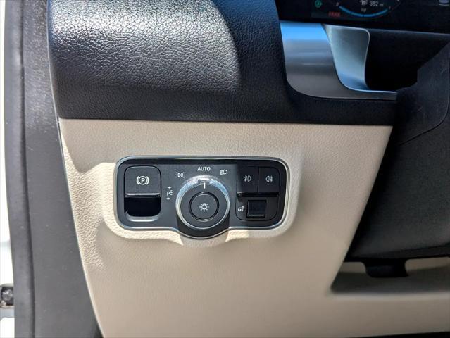 used 2020 Mercedes-Benz GLB 250 car, priced at $24,998