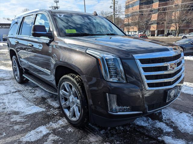 used 2017 Cadillac Escalade car, priced at $30,998