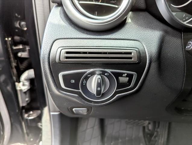 used 2022 Mercedes-Benz GLC 300 car, priced at $26,998