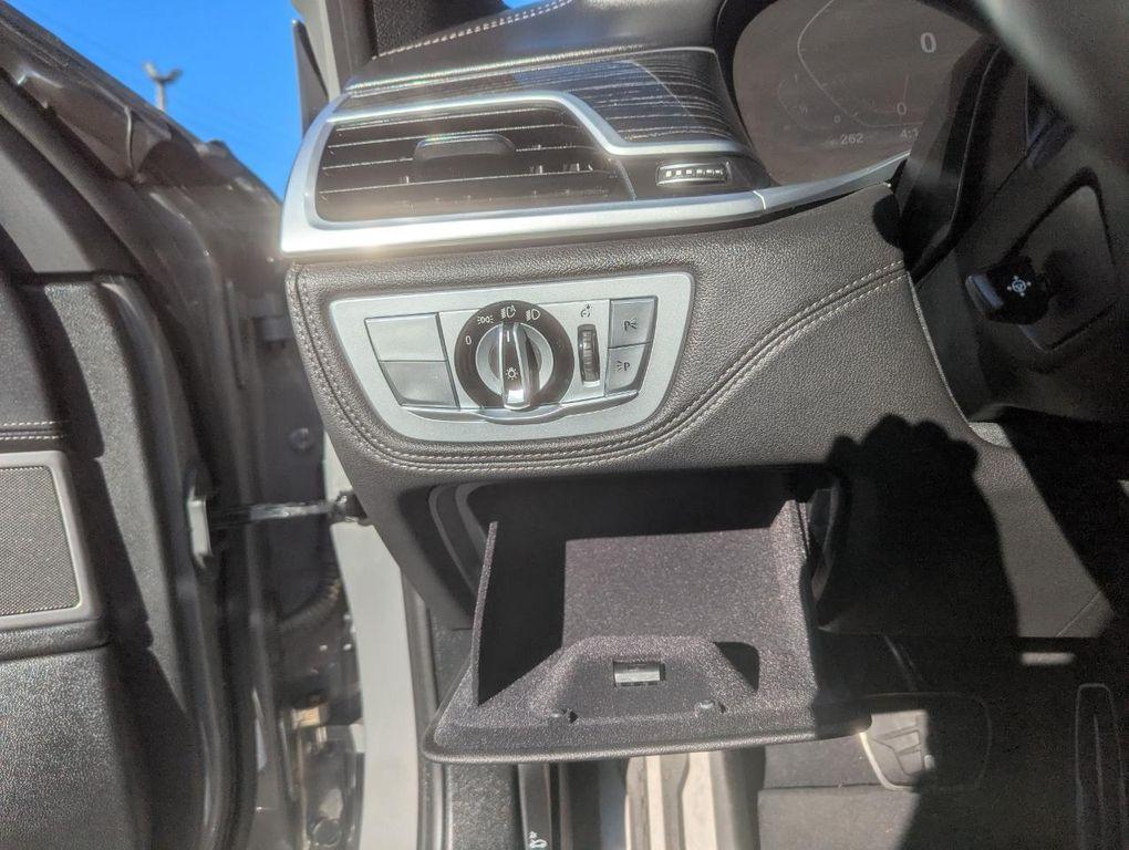 used 2022 BMW 750 car, priced at $47,598