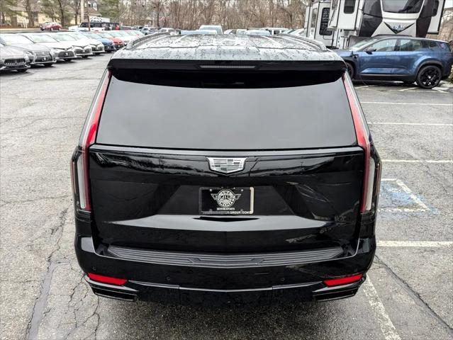 used 2021 Cadillac Escalade ESV car, priced at $64,998