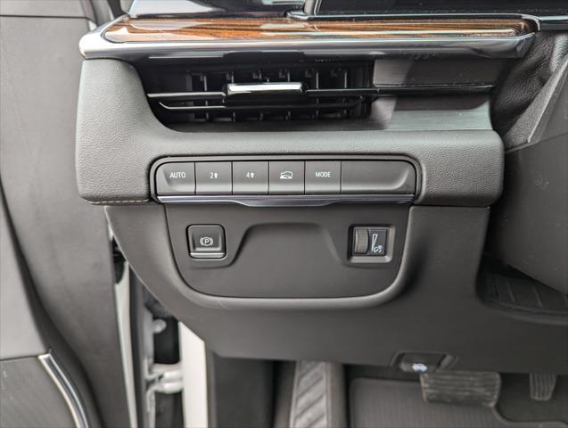 used 2023 Cadillac Escalade ESV car, priced at $76,998