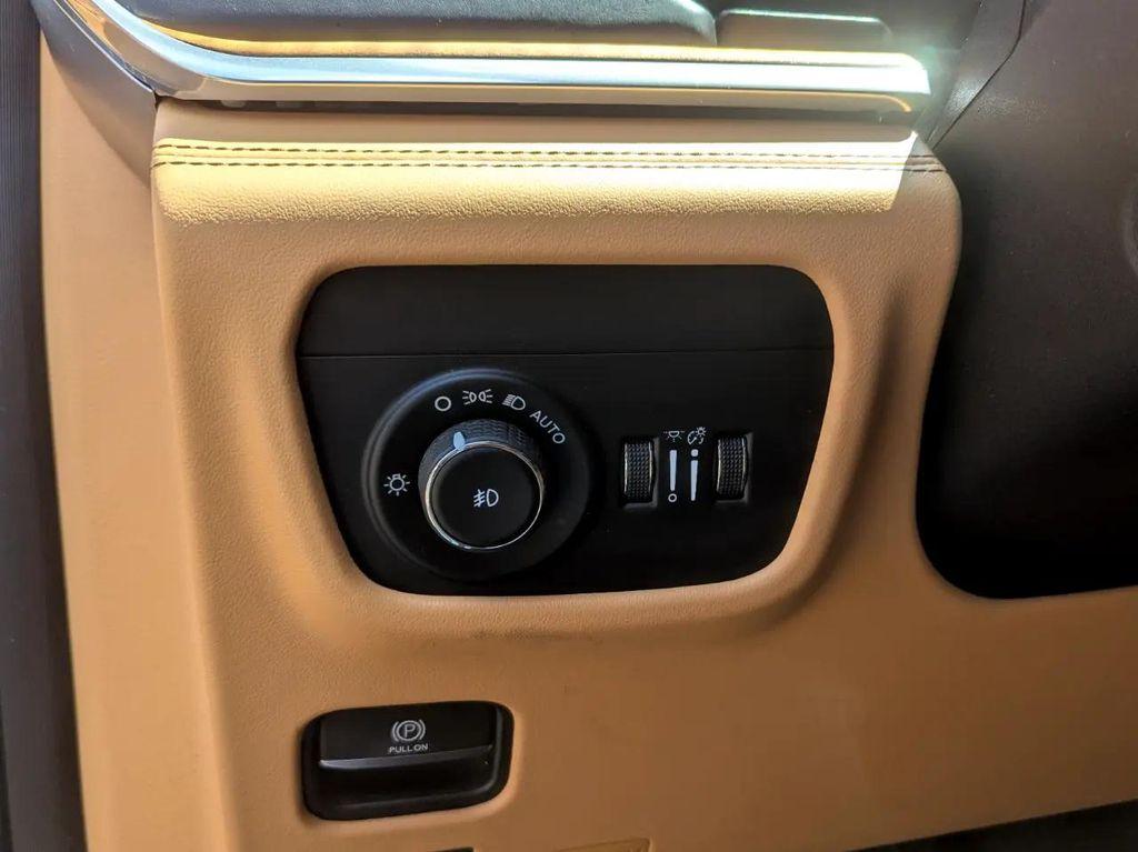 used 2021 Jeep Grand Cherokee L car, priced at $35,998