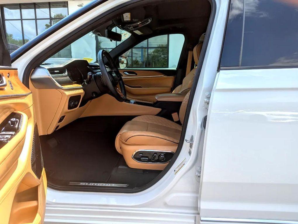 used 2021 Jeep Grand Cherokee L car, priced at $35,998