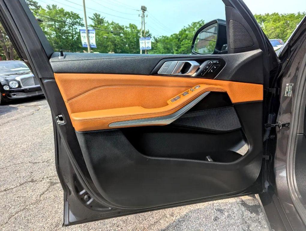 used 2022 BMW X7 car, priced at $45,898