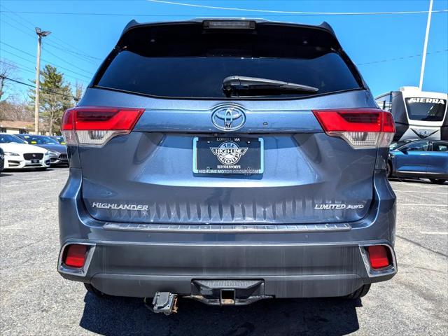 used 2017 Toyota Highlander car, priced at $27,998