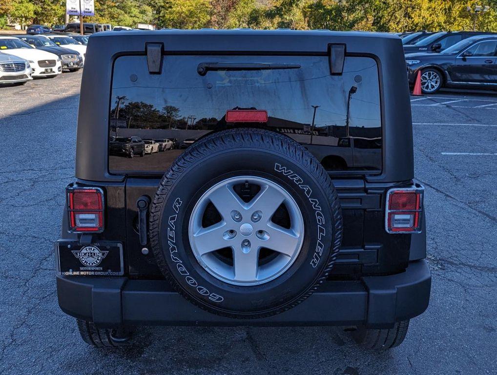 used 2015 Jeep Wrangler Unlimited car, priced at $16,998