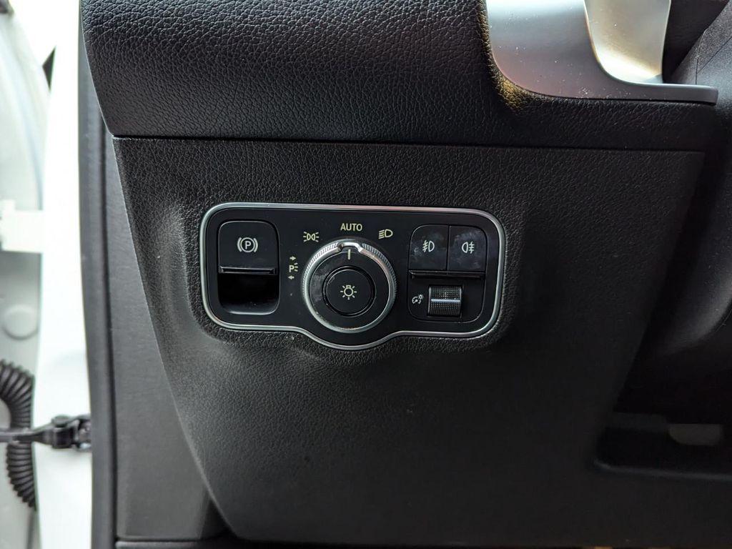 used 2021 Mercedes-Benz GLB 250 car, priced at $25,698