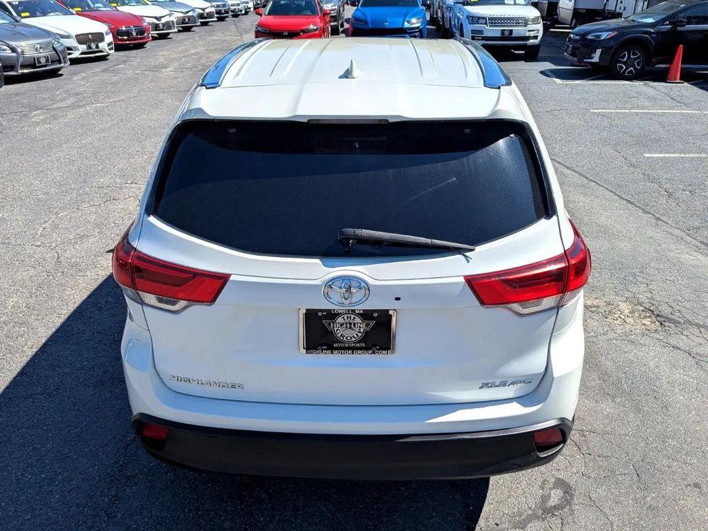 used 2018 Toyota Highlander car, priced at $27,998