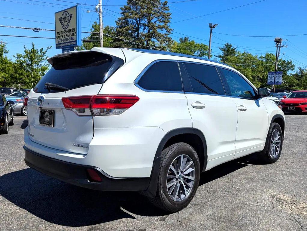 used 2018 Toyota Highlander car, priced at $27,998