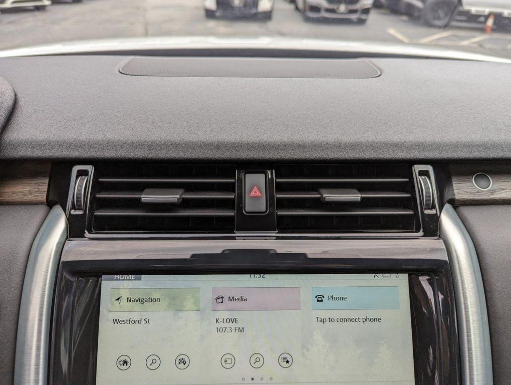 used 2019 Land Rover Discovery car, priced at $24,998