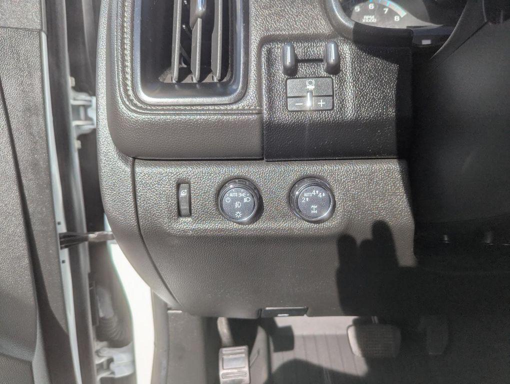 used 2020 GMC Canyon car, priced at $27,998