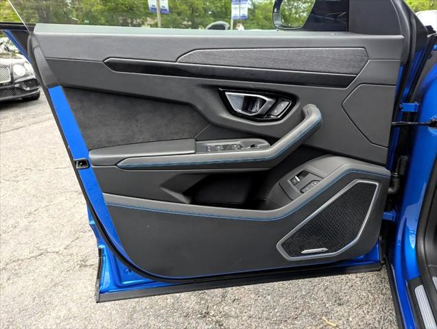 used 2021 Lamborghini Urus car, priced at $215,998