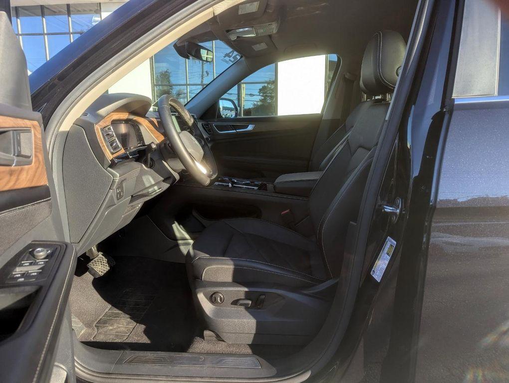 used 2024 Volkswagen Atlas car, priced at $35,798