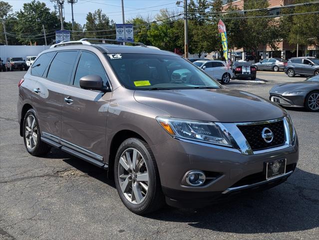 used 2014 Nissan Pathfinder car, priced at $14,998