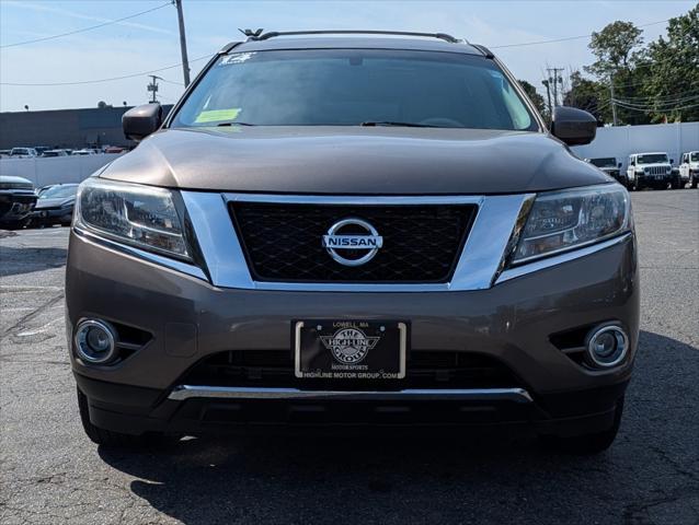 used 2014 Nissan Pathfinder car, priced at $14,998