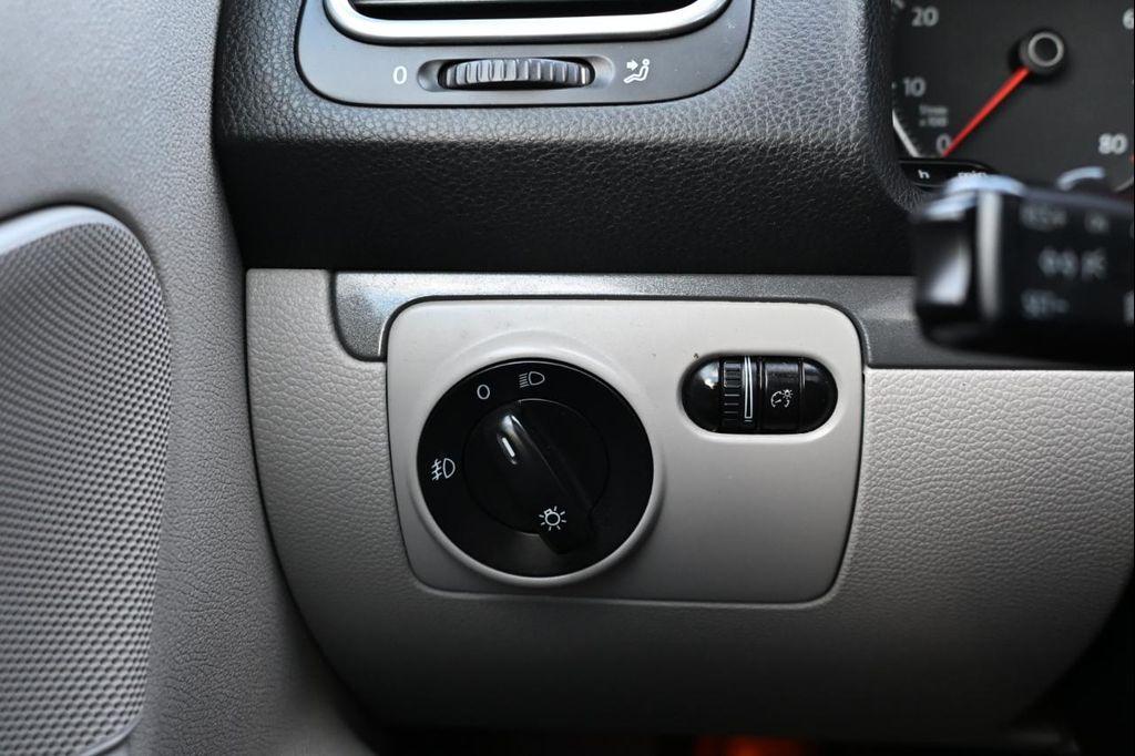 used 2007 Volkswagen Eos car, priced at $12,998