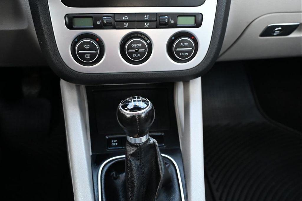 used 2007 Volkswagen Eos car, priced at $12,998