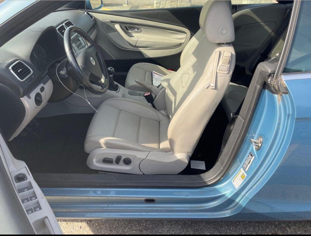 used 2007 Volkswagen Eos car, priced at $12,998