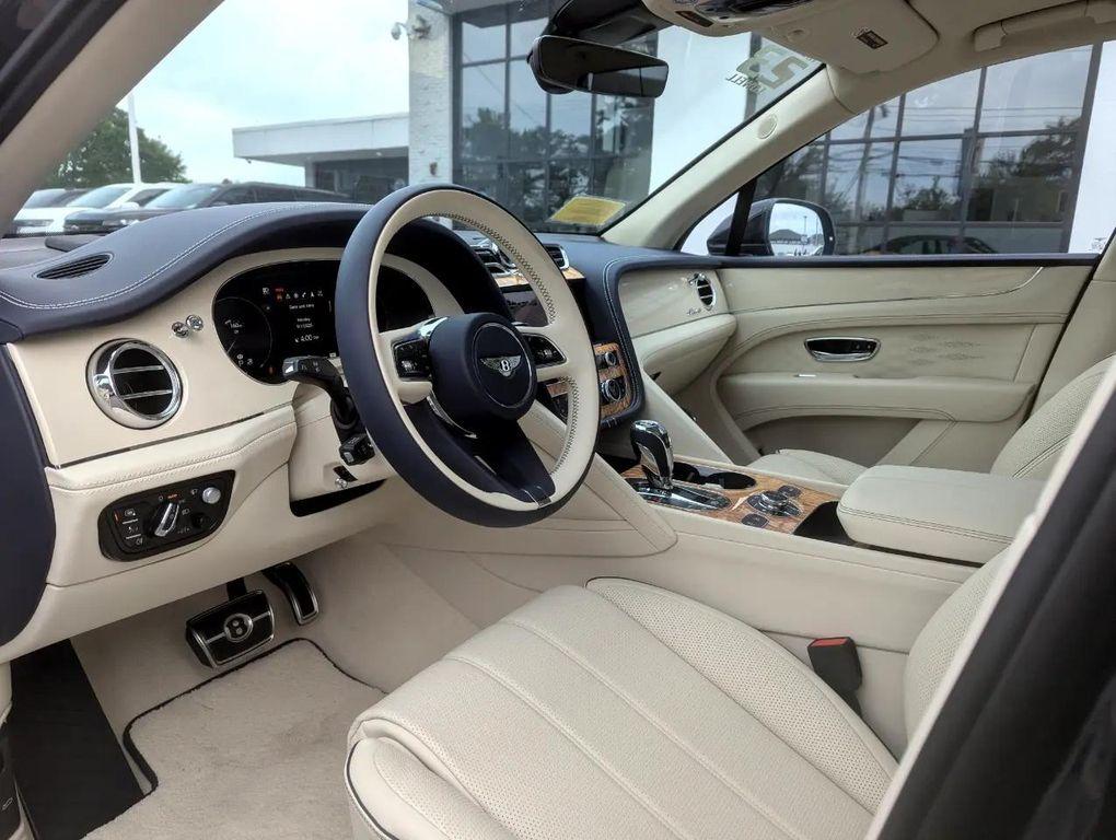 used 2023 Bentley Bentayga car, priced at $199,998