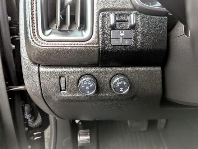 used 2019 GMC Canyon car, priced at $24,998
