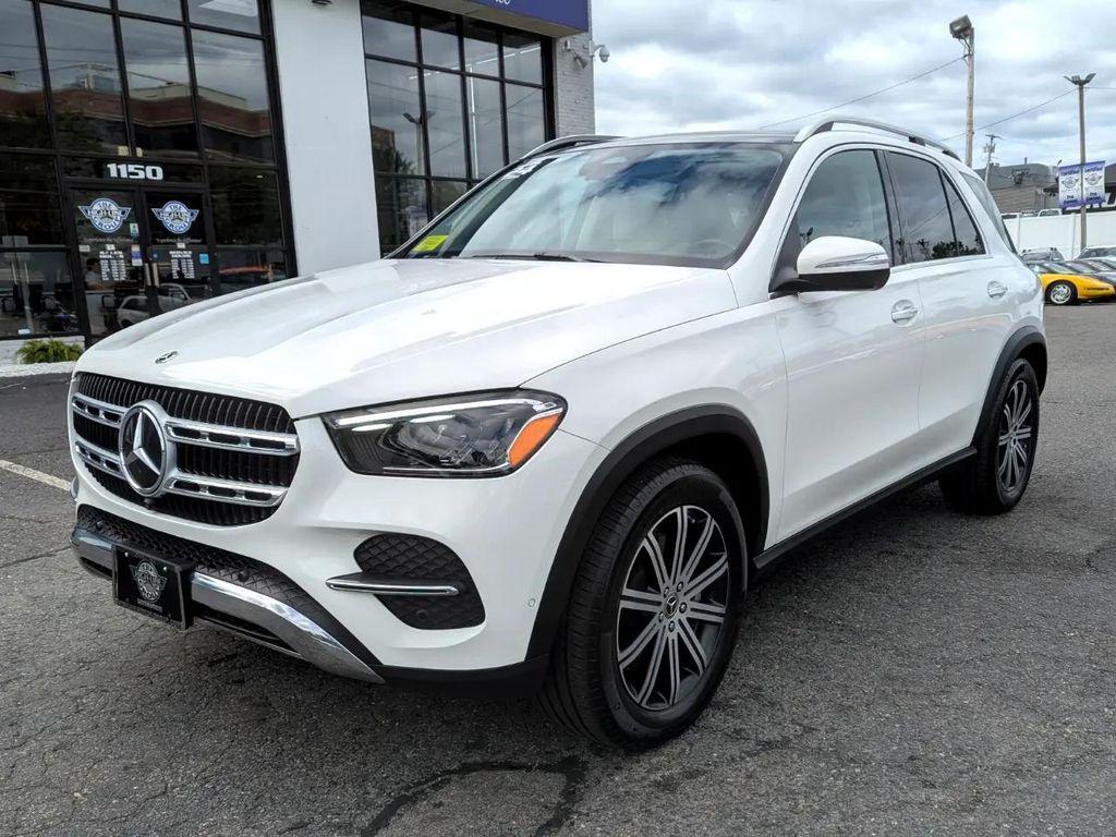 used 2024 Mercedes-Benz GLE 450 car, priced at $68,698