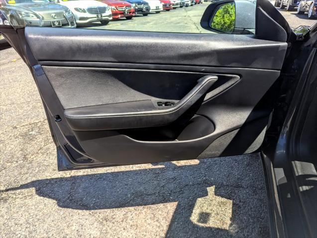 used 2021 Tesla Model 3 car, priced at $20,998