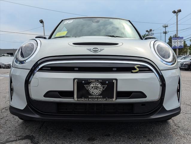 used 2022 MINI Hardtop car, priced at $28,998