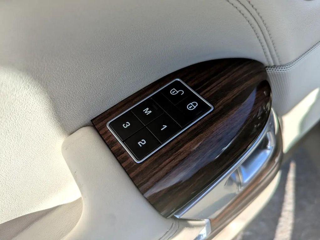 used 2016 Land Rover Range Rover car, priced at $21,498