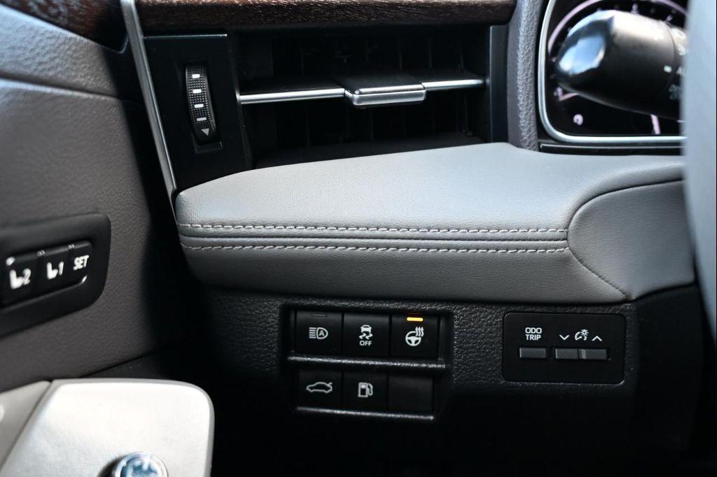 used 2019 Toyota Avalon car, priced at $23,998