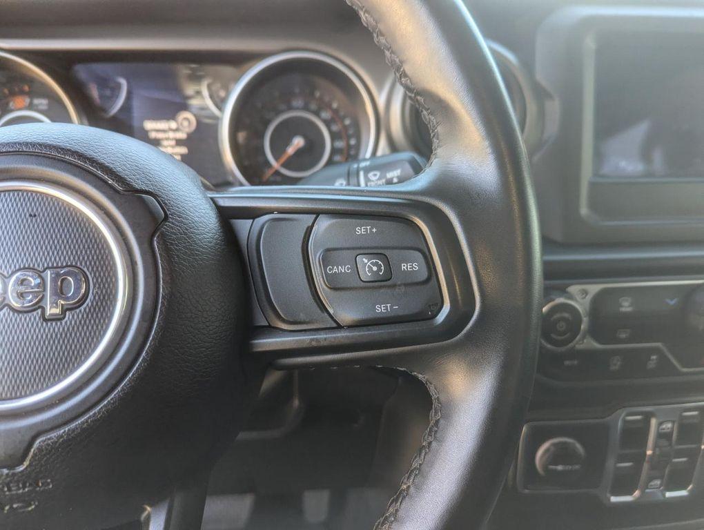 used 2022 Jeep Wrangler Unlimited car, priced at $30,498