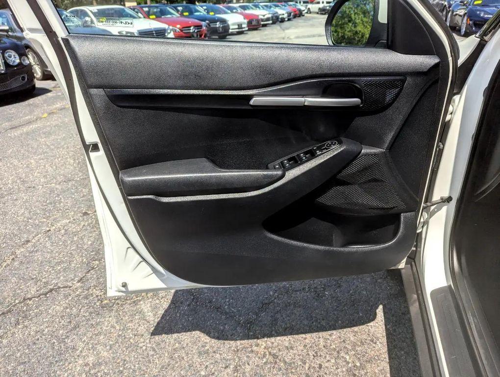 used 2023 Kia Seltos car, priced at $20,998