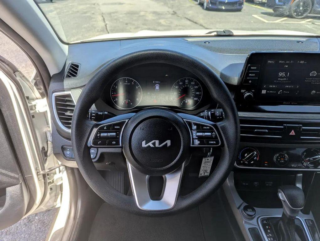 used 2023 Kia Seltos car, priced at $20,998