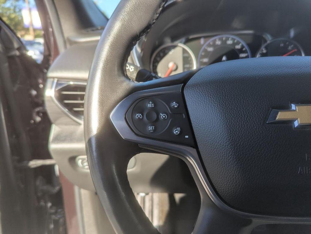 used 2022 Chevrolet Traverse car, priced at $33,698