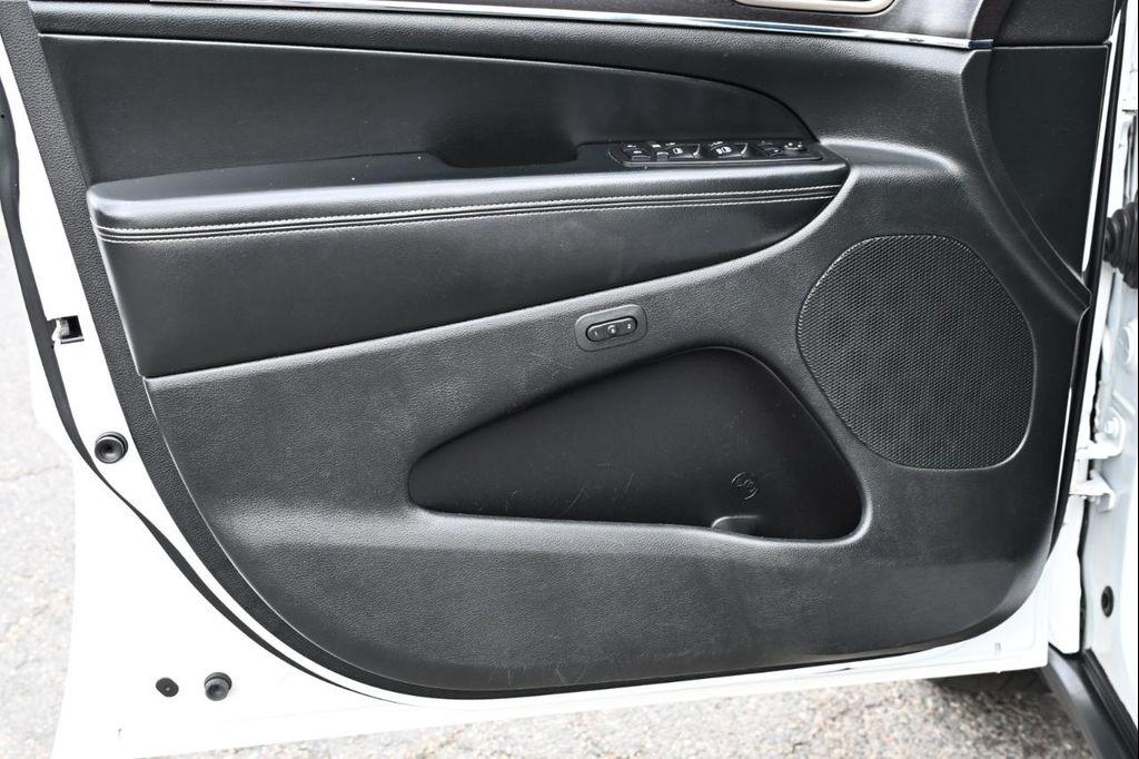 used 2015 Jeep Grand Cherokee car, priced at $9,998