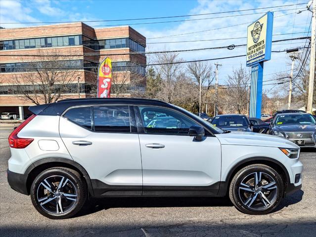 used 2021 Volvo XC40 car, priced at $32,498