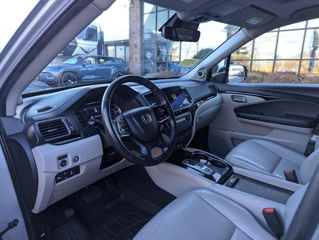 used 2019 Honda Pilot car, priced at $24,698