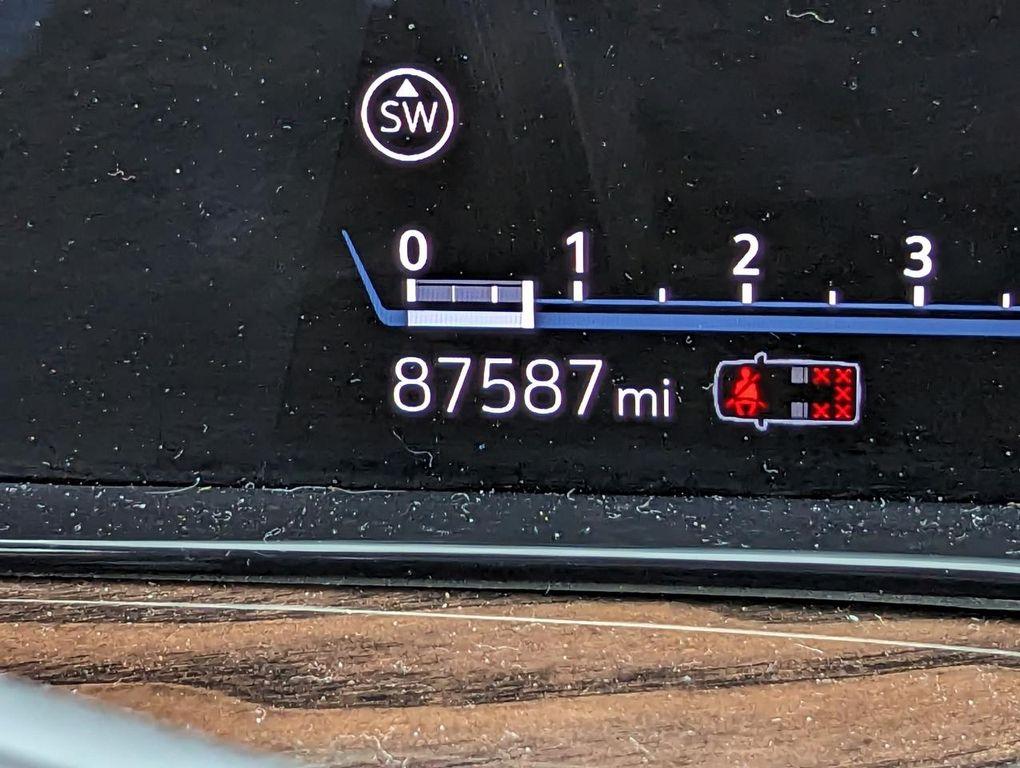 used 2022 Cadillac Escalade car, priced at $69,998