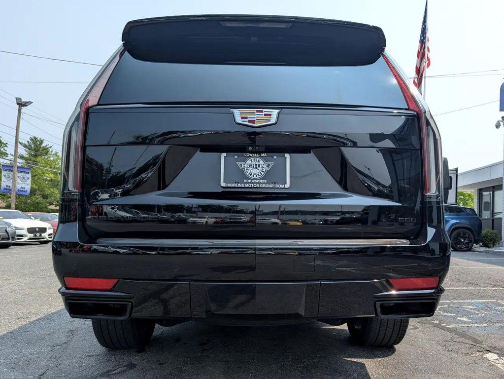used 2022 Cadillac Escalade car, priced at $69,998