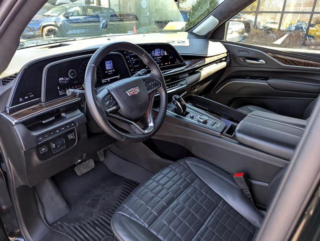 used 2022 Cadillac Escalade car, priced at $69,998