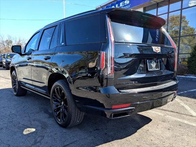 used 2022 Cadillac Escalade car, priced at $69,998