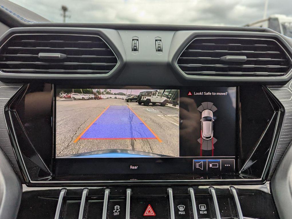 used 2021 Lamborghini Urus car, priced at $215,998