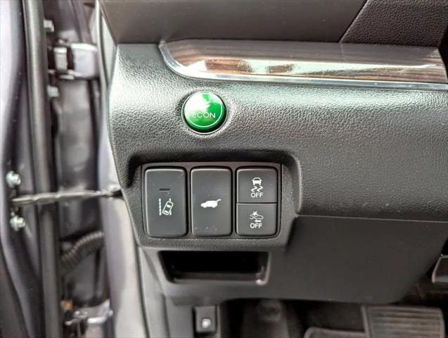 used 2016 Honda CR-V car, priced at $21,998