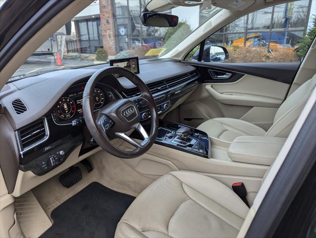 used 2019 Audi Q7 car, priced at $27,998